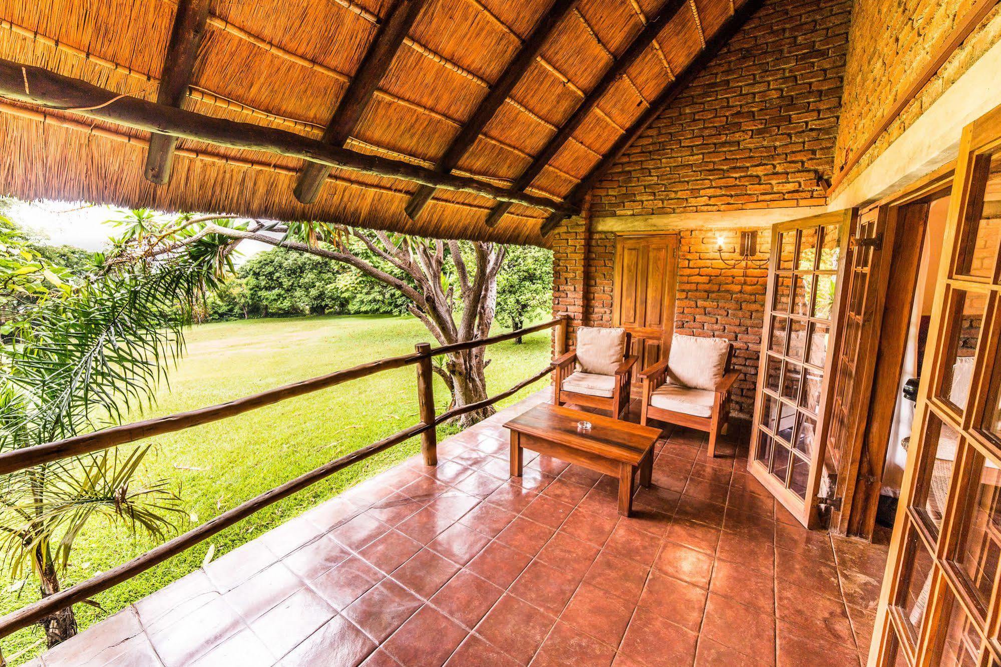 Kumbali Country Lodge Лілонґве Екстер'єр фото